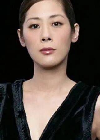 关淑怡病危:有一种叛逆<strong></p>
<p>币安链</strong>,叫关淑怡