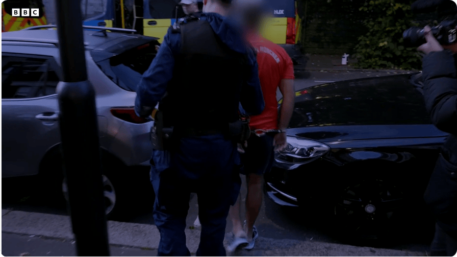 凯特患癌竟因辉瑞疫苗?伦敦4万被盗手机直飞香港<strong></p>
<p>币安链</strong>,比贩毒暴利产业链曝光…