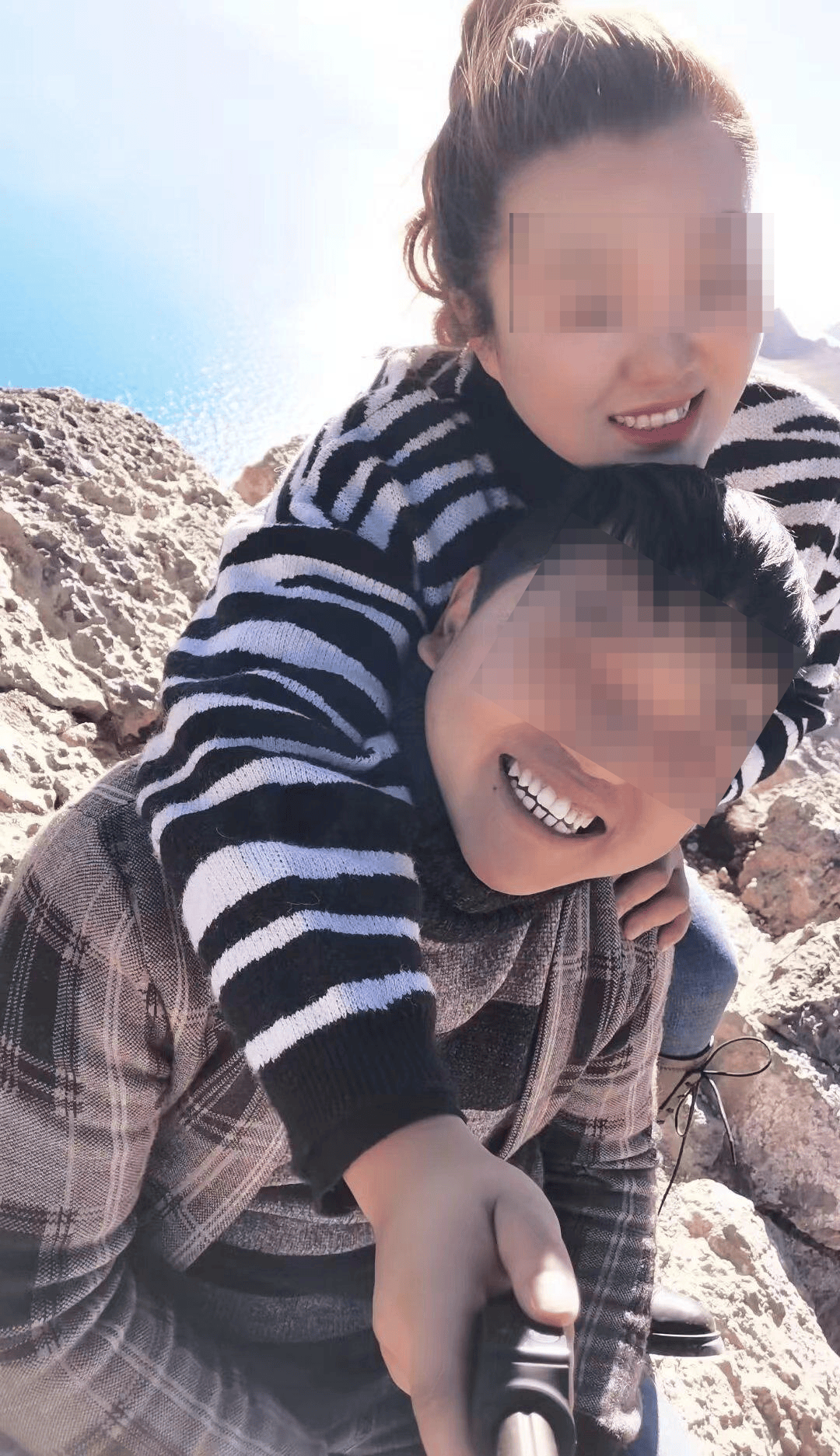 30岁小伙确诊渐冻症两年去世：妻子曾“卖房救夫”称不后悔<strong></p>
<p>安币网官网</strong>，其父多年前患此病去世