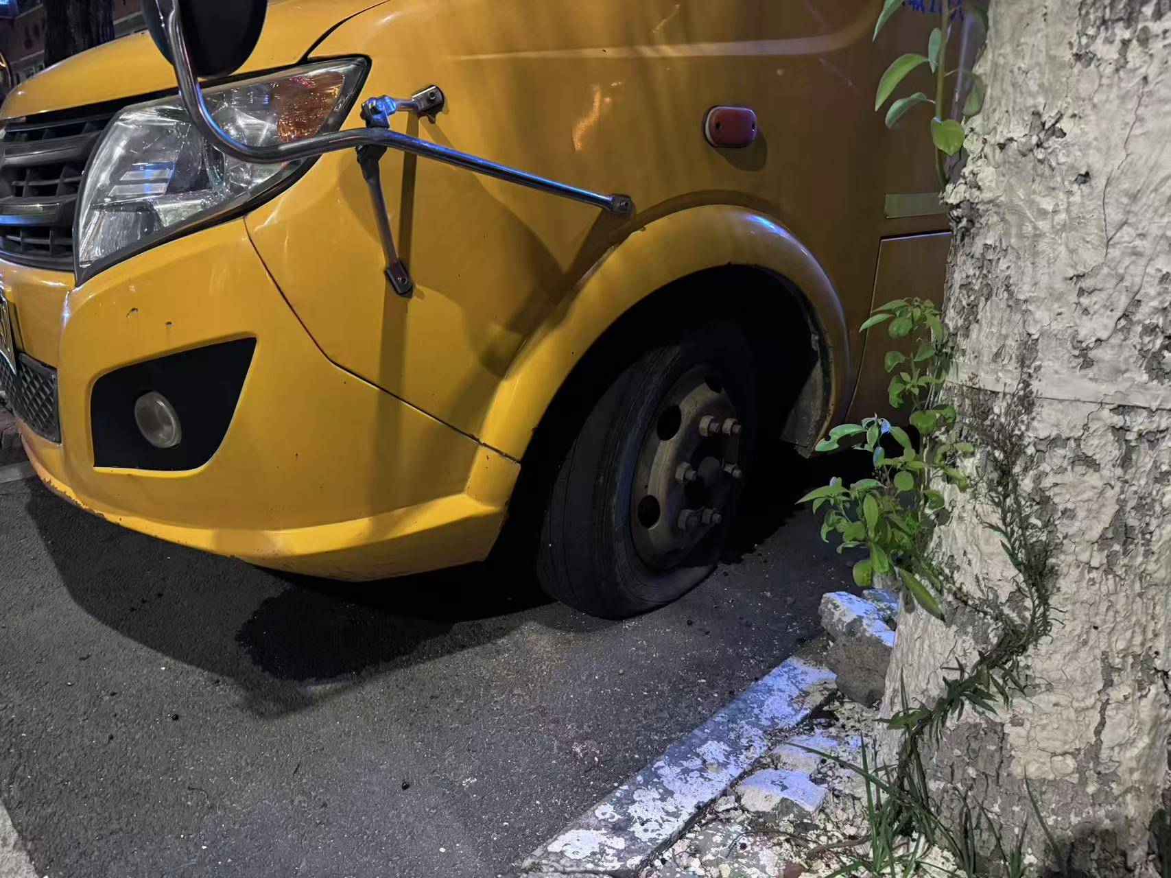 在县城当老师<strong></p>
<p>币安binance</strong>,没那么吃香了