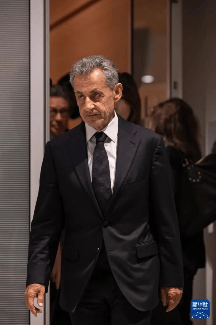 70岁法国前总统萨科齐的“坐牢style”：入狱前密会马克龙<strong></p>
<p>币安下载链接</strong>，入狱后开始写书