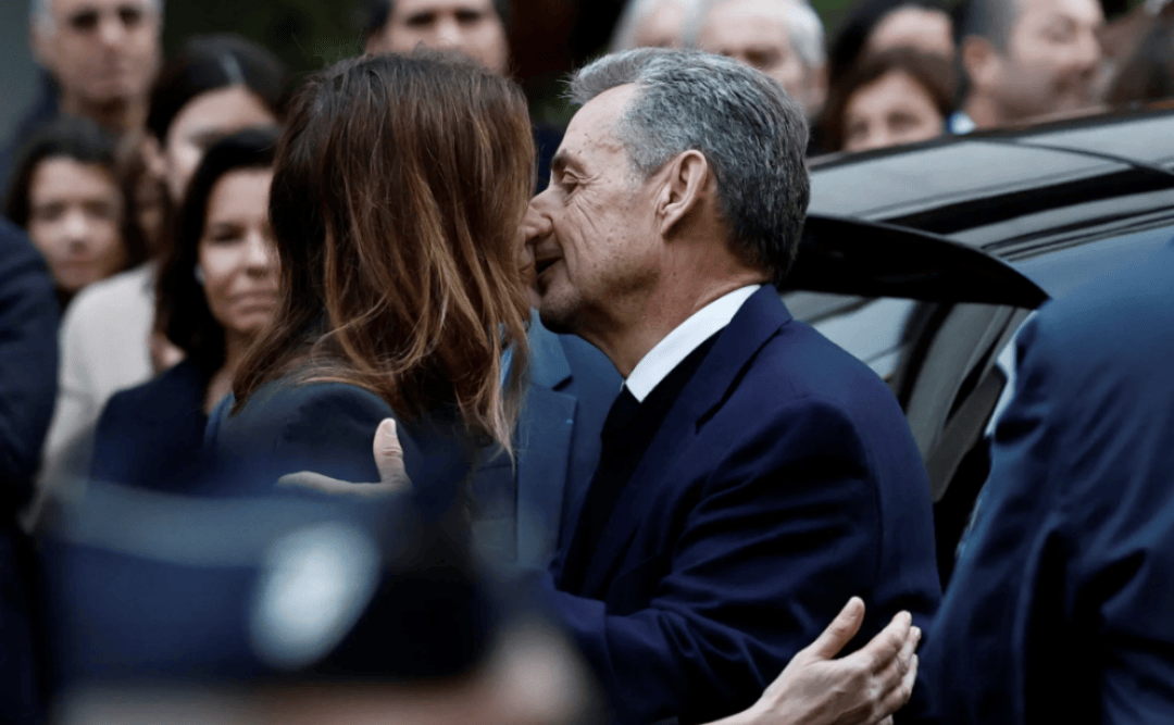 70岁法国前总统萨科齐的“坐牢style”：入狱前密会马克龙<strong></p>
<p>币安下载链接</strong>，入狱后开始写书