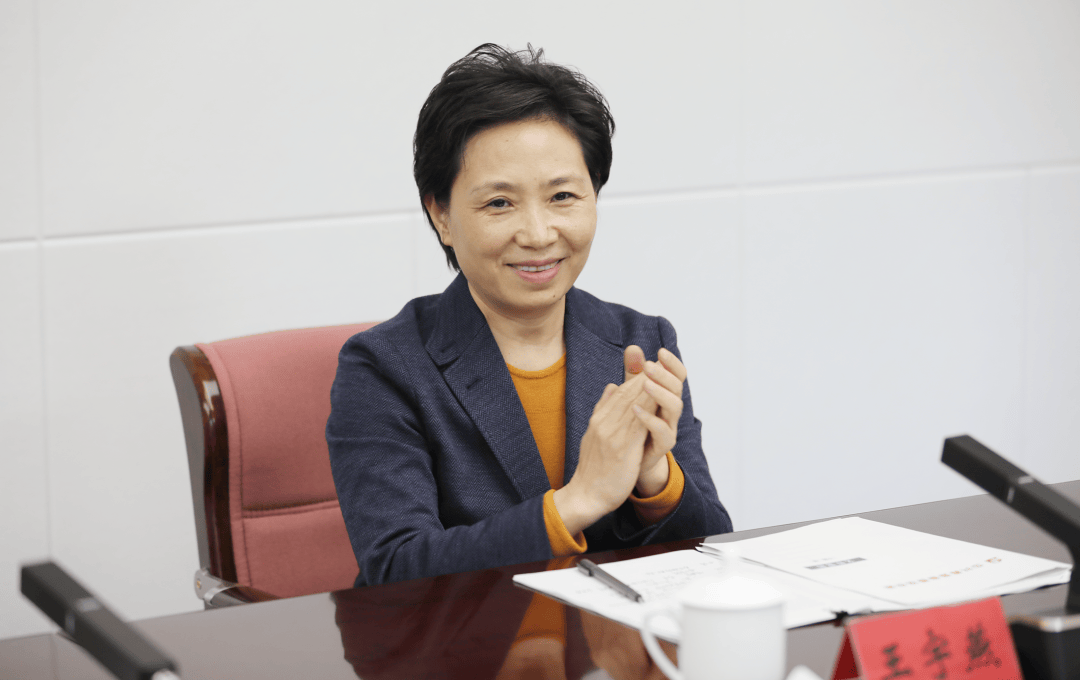 王宇燕<strong></p>
<p>币安合约</strong>,已任中华全国供销合作总社理事会主任