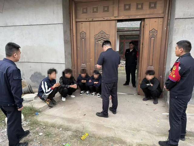 临沂俩小伙偷摸去派出所门口放下<strong></p>
<p>ERC20</strong>了…