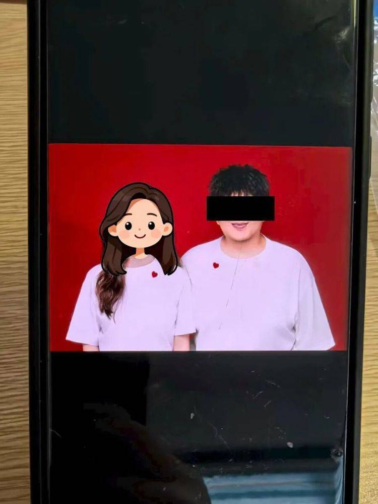 事发上海！女子崩溃“他昨晚还在我家吃饭”<strong></p>
<p>bitfinex</strong>，聊天记录曝光诈骗细节