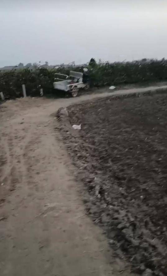 山东一残疾村民称4米宽田间生产路被占只剩2米<strong></p>
<p>比特币矿机</strong>,收割机无法下地,多次反映未见效,村干部:争取一周内解决