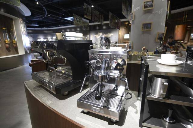 四中全会精神在基层丨记者手记:不产一粒生豆<strong></p>
<p>SHIB价格</strong>,昆山何以打造千亿元级咖啡产业?