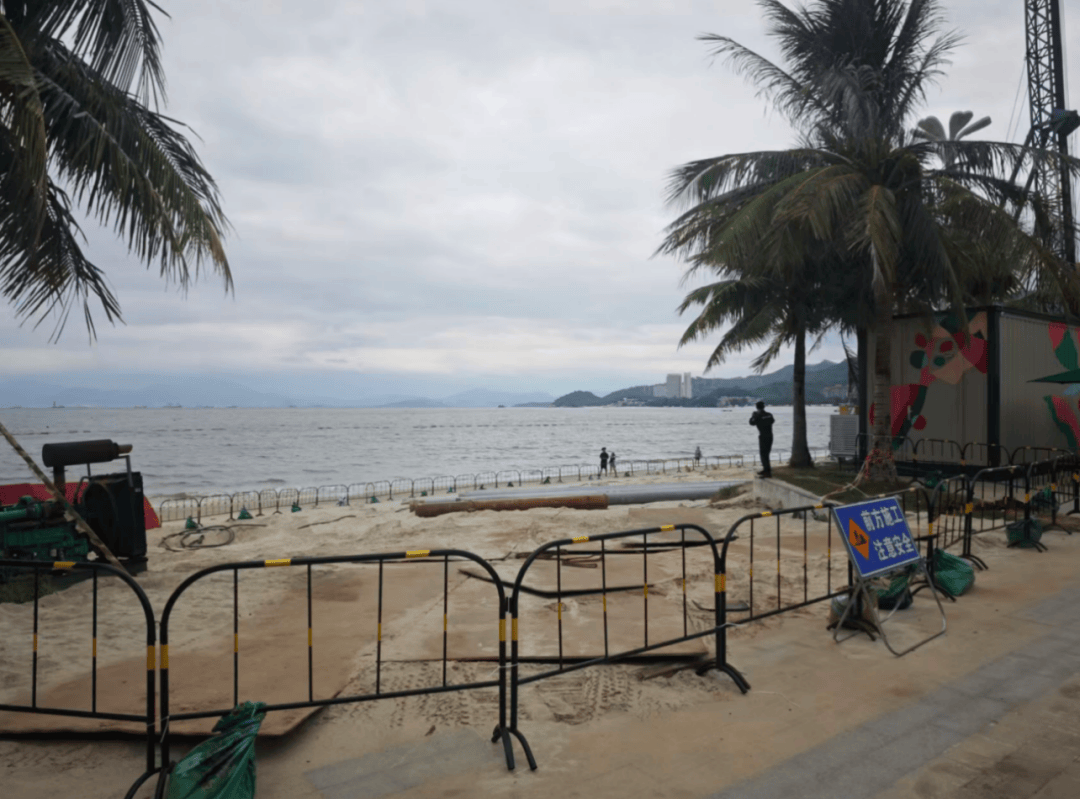 单价1.6万元买的海景房<strong></p>
<p>比特网</strong>,如今二手房仅6000多元!开发商改造道路遭业主强烈反对:散步时景观视野将受明显影响