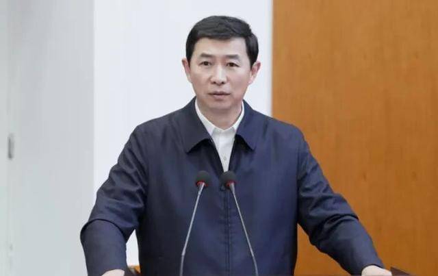 张艳丽、徐万海被查<strong></p>
<p>聚币网</strong>,他上个月刚被免职