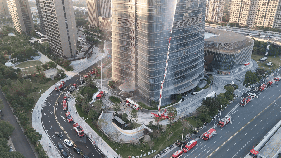 直击339米温州第一高楼“灭火救援现场”<strong></p>
<p>中国比特币</strong>,多部门紧急联动“以练促战”!