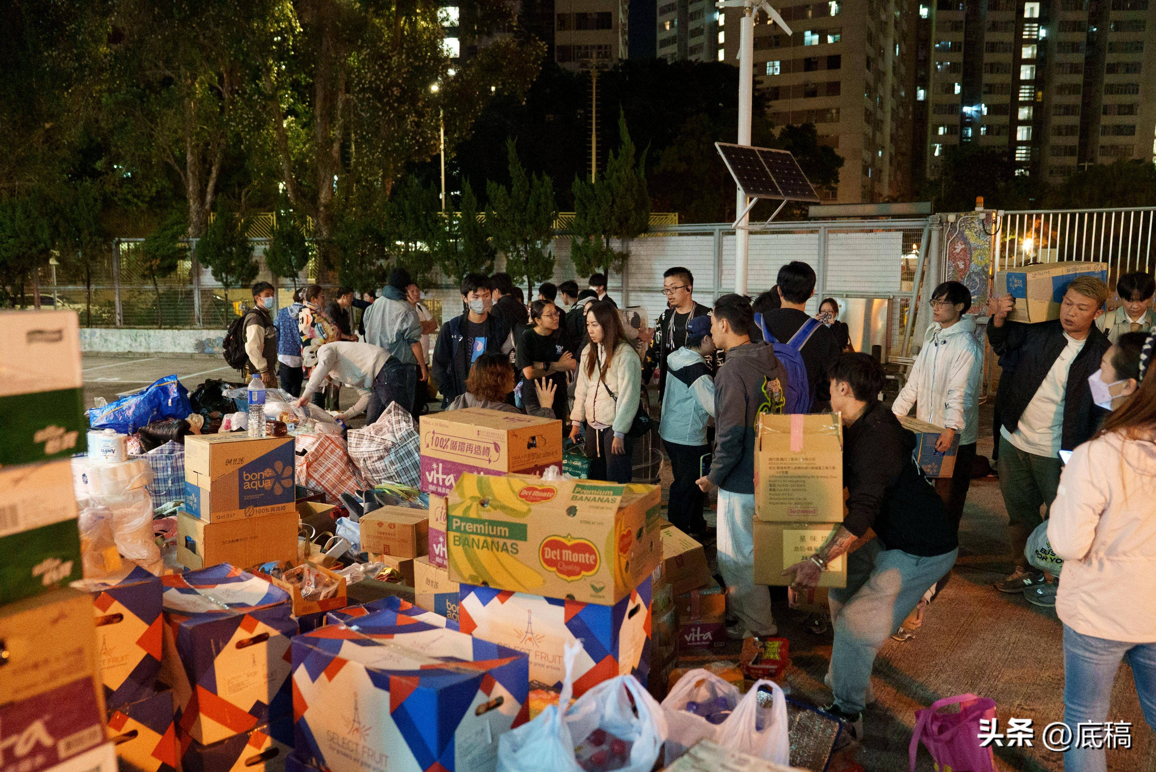 香港宏福苑大火中的一夜:“眼睁睁看着整栋楼被烧”<strong></p>
<p>中国比特币</strong>,有住户称母亲仍失联