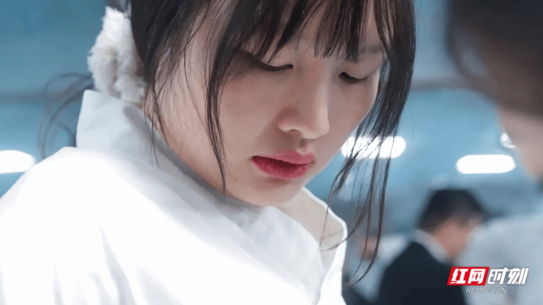 汶川地震被救起的女孩<strong></p>
<p>比特币交易网站</strong>，17年后和救她的军人结婚了