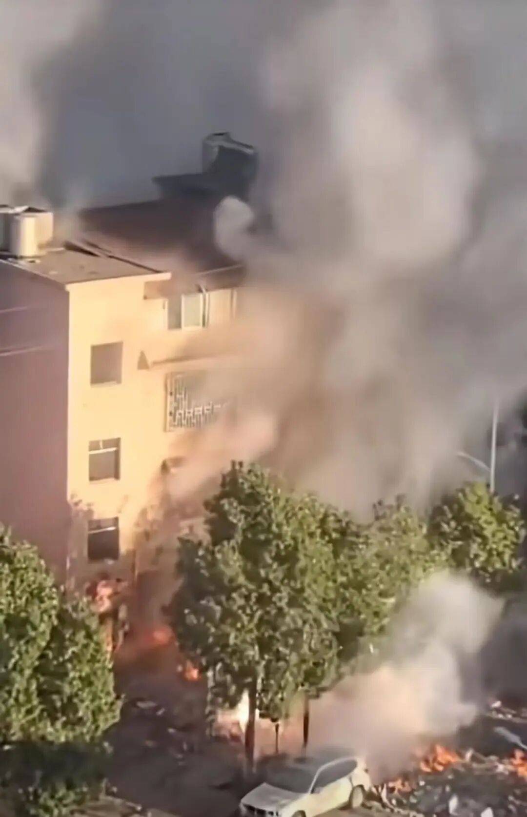 郴州发生燃爆的烟花爆竹店老板已去世<strong></p>
<p>比特币交易网站</strong>,家属最新回应