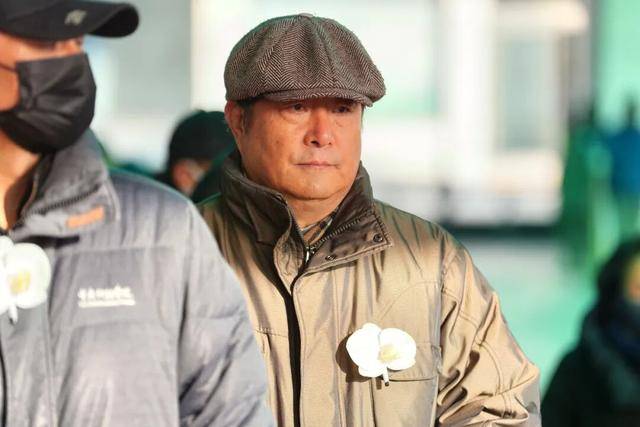 何晴之子追思：妈妈很喜欢雪<strong></p>
<p>ZB.COM</strong>，北京这场雪好像是为她而下