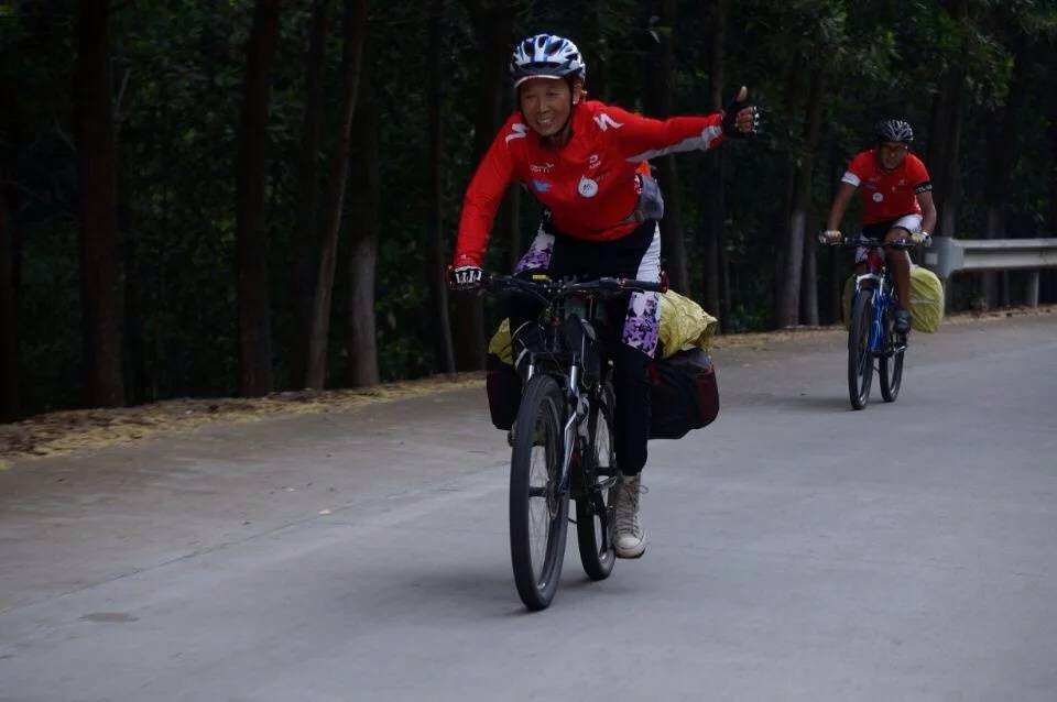 71岁奶奶获健美比赛冠军：被儿媳夸偶像<strong></p>
<p>世界虚拟货币前十交易所</strong>，无视“老了就在家等死”的言论