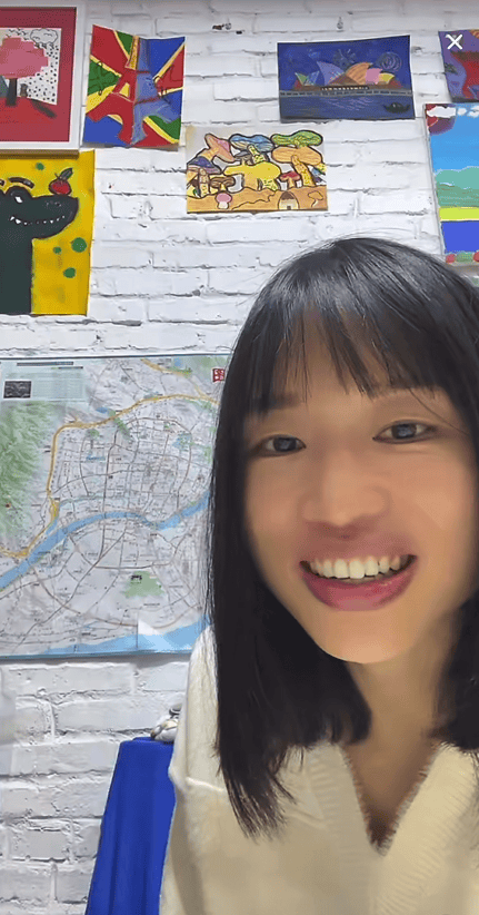 张水华辞职后携老公直播秀恩爱<strong></p>
<p>插针</strong>，称白岩松是自己恩人