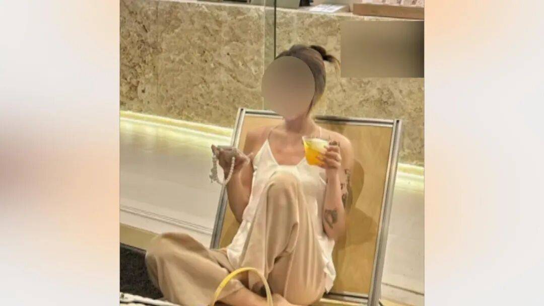 25岁海归男子恋上浙江离异老板娘<strong></p>
<p>基金手续费</strong>，分手后追讨12万：每个月给她点外卖都要五六千，对方却没转过一分钱，每次转账还要写自愿赠与，准备起诉